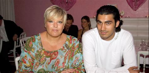 Laurence boccolini connait bien les jeux télé. Laurence Boccolini : Qui est son mari, le discret Mickaël ...