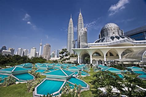Visit Kuala Lumpur in Malaysia with Cunard