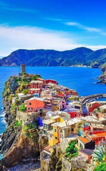 Amazing Colorful View Of Vernazza Vernazza Italy Travel Vacation