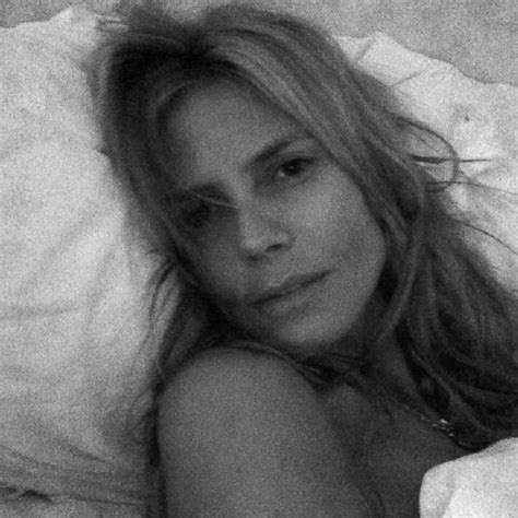 What Does Heidi Klum Like In Bed Supermodel Stars Nude In New Ad My