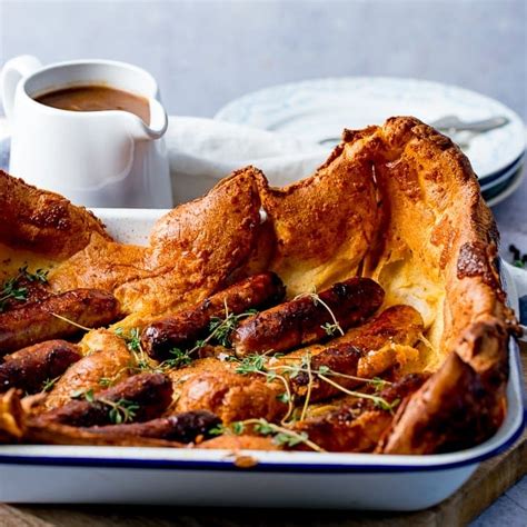 Make a well in the centre and gradually whisk in milk mixture. Vegetable Toad In A Hole : Toad+in+the+Hole | Recipes, Food