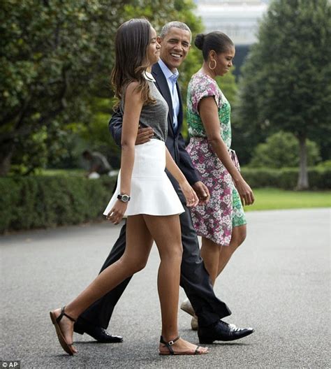 16 Year Old Malia Obama Now As Tall As President Obama Taller Than Her