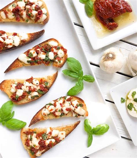 With spicy peanut sauce and bean sprouts. Heavy Appetizer Dinner / 20 Best Christmas Appetizers The ...