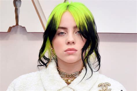 Stream tracks and playlists from billie eilish on your desktop or mobile device. Billie Eilish hits again at physique shamers after carrying tank high and shorts | KYR News