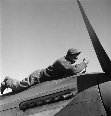 Tuskegee Airman 1945 Photograph By Granger Fine Art America