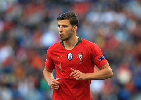 Vietnamnet cập nhật danh sách những chân sút ghi bàn nhiều nhất vck euro 2020. Đội hình BĐN cho EURO 2021: Bruno Fernandes sánh vai 'ông ...