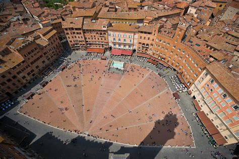 Piazza Del Campo One Of The Highlights Of Siena Tuscany