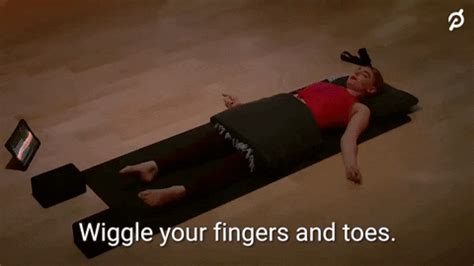 Wiggle Toes Gifs Get The Best Gif On Giphy