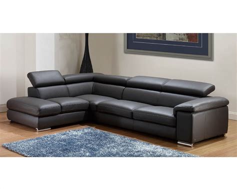 This sectional sofa has a gray microvelvet finish, and it can comfortably sit up to six people at a time. Modern Leather Sectional Sofa Set in Dark Grey Finish 33LS131