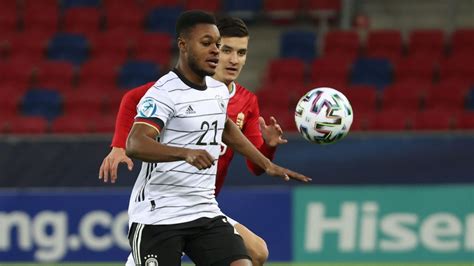 Deutschland braucht bei der europameisterschaft 2020 gegen portugal mindestens einen punkt, eher einen sieg. U21-EM: Deutschland feiert Auftaktsieg gegen Ungarn - Baku ...
