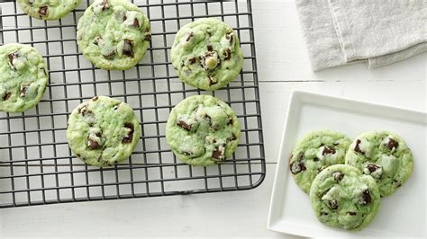 Mint Chocolate Chip Cookies Life Made Delicious