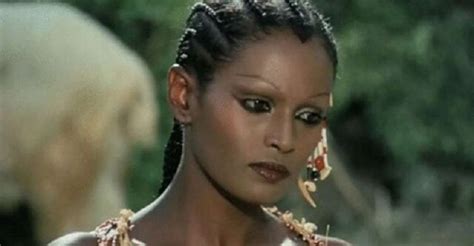 Zeudi Araya To Najpiękniejszy „piętaszek” Robinsona Jaką Stała Się Aktorka Po 43 Latach