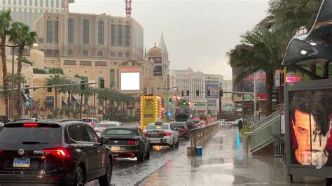 Las Vegas Weather: Rain, hail fall across the valley — VIDEOS | Las Vegas Review-Journal