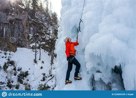 Frozen Waterfall And Mountain Rocks Stock Image Image Of Alpinism