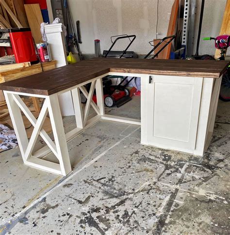 Farmhouse L Desk Ana White