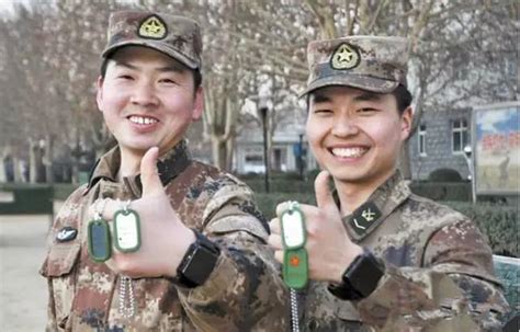 为什么解放军也开始为士兵们配发“狗牌”了呢？