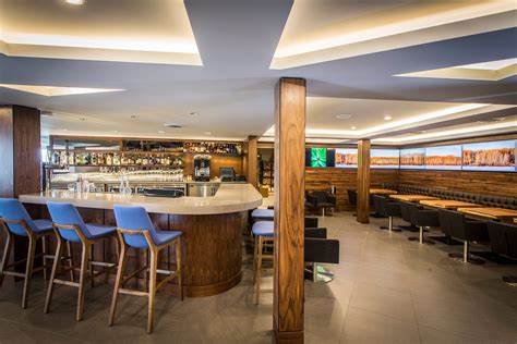 Qualicum Beach Inn 2959 Island Highway Qualicum Beach