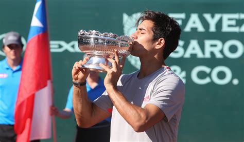 Apr 08, 2021 · cristian garín no estará en la cita de los cinco anillos pero el tenis chileno sí será representado, porque dirá presente tomás barrios. Christian Garin ends Chile's ATP Tour title drought with ...