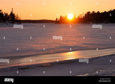 Sunset Frozen Beach White Sea Russia Stock Photo Alamy