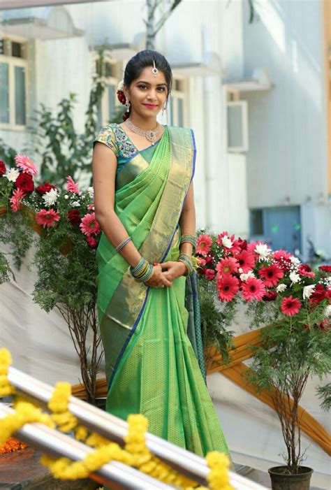 Pin By Mallika Manyam On Magix Bridal Makeovers Wedding Saree Blouse Designs Pattu Saree