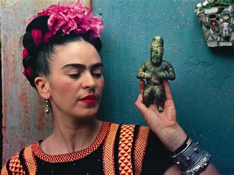 Frida kahlo de rivera), или магдале́на ка́рмен фри́да ка́ло кальдеро́н (исп. Hoy hace 113 años que nació la pintora Frida Kahlo ...