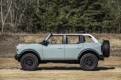 Ford Bronco Heritage Limited Edition Wont Be Available Until 2022
