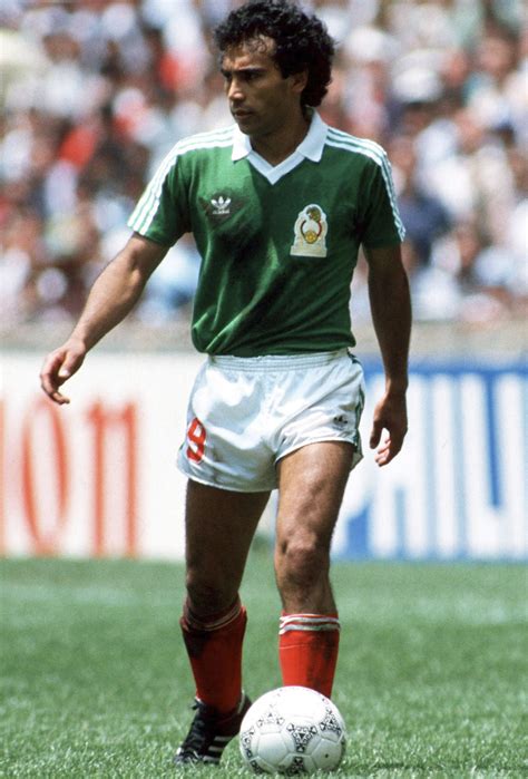 Supermartxe privilege ibiza 2012 track 10. #ESPECIAL: Hugo Sánchez, la leyenda del fútbol mexicano ...