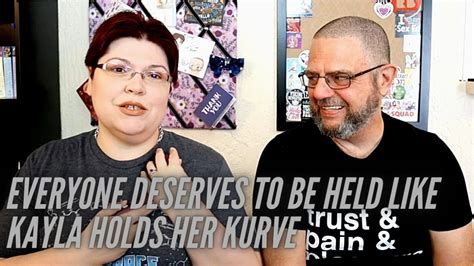 Kurve Review Kayla Hugs Her Vibrator A Lot But Can T Work The Buttons