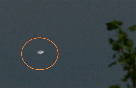 Amazing Photos Of An Alien Craft Over Kentucky Paranormal Before It
