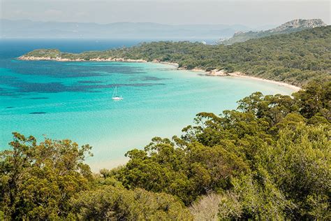 Les 5 Plus Belles Plages De Hyères Pour Votre Séjour Au Camping Iles Dor