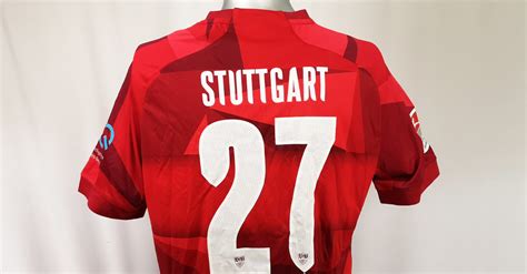 Rare vintage vfb stuttgart away 1999/00 original football shirt jersey adidas xl. Farewell: Shirt signed by VfB Stuttgart with Gomez flock