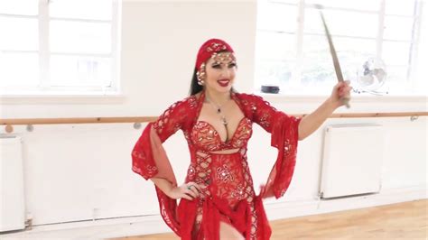 Saeidy Rais Belly Dance By Sarasvati Dance Youtube