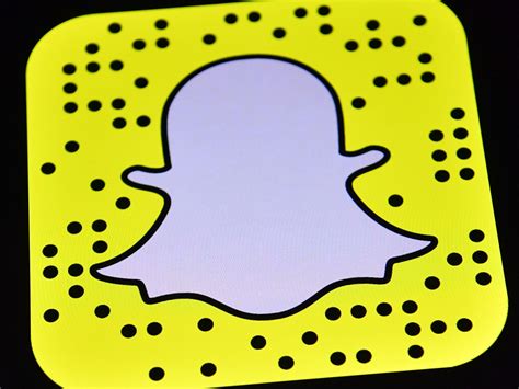 Snapchat Preparing Ipo Which Could See Company Valued At 25bn Go