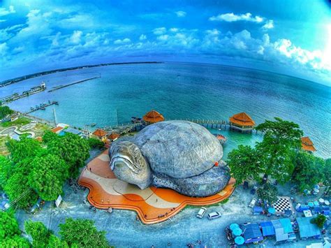 Pantai ancol merupakan kawasan wisata yang merupakan destinasi wisata pantai dalam kota jakarta. Tiket Masuk dan Lokasi Pantai Kartini Jepara Jawa Tengah - Wisatainfo
