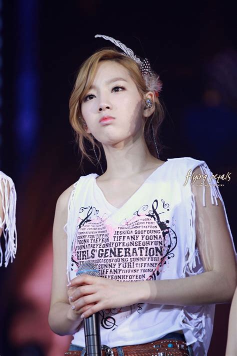 Pin On SNSD Taeyeon