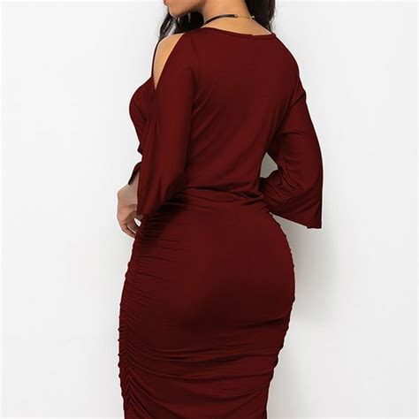 Short Bodycon Dresses With O Neck And Half Sleeve Design