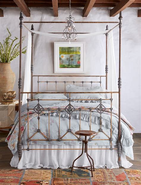 Grand Tour Canopy Bed Canopy Bed Frame With Tall Finial Capped Posts