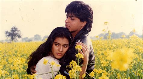 Dilwale dulhania le jayenge movie all songs shahrukh khan kajol long time songs. SRK dan Kajol Reka Poster 'Dilwale Dulhania Le Jayenge ...