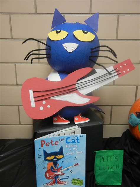 I love my white shoes. pumpkin storybook character ideas-Pete the Cat! | Book ...