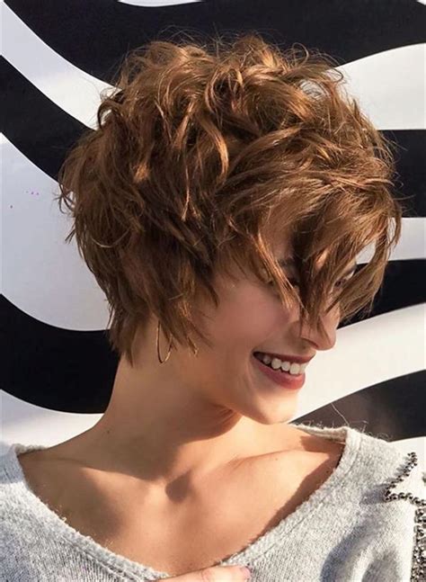 There are options for all the face shapes and hair types. Curling short pixie haircut 2020 : How to curl sexy short ...