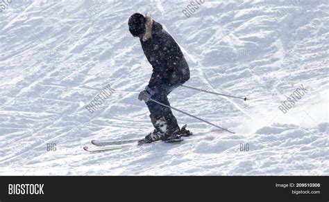 Athlete Skiing Snowy Image And Photo Free Trial Bigstock