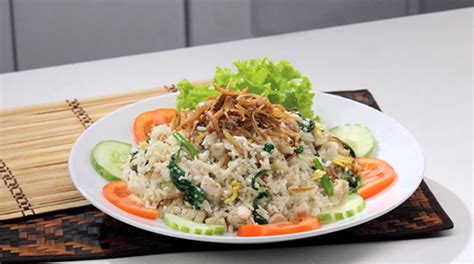 This recipe is an indonesian version of fried rice served with fried egg. AJI RECIPE Savour the yummy original flavours of Nasi ...