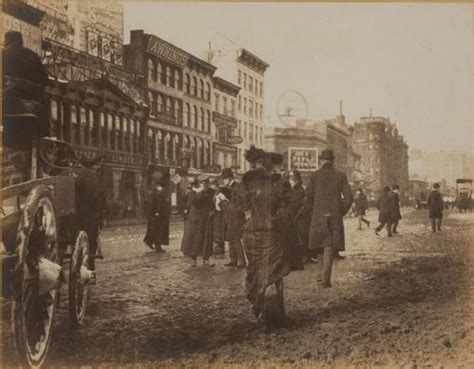 Fascinating Pictures Of New York City From The 1870s To 1930s With