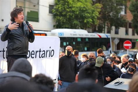 Quién Es Realmente Javier Milei El Emergente Que Interpela A La Política La Nacion