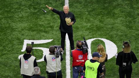 Who Sang National Anthem At College Football Championship Find Out