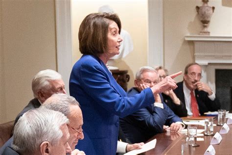 Nancy Pelosi Photos With Trump The Point The Red Coat And The Clap