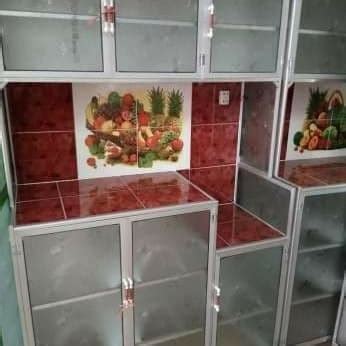 Pengiriman gosend one day delivery Jual rak piring kaca 3 pintu / lemari piring /rak piring ...