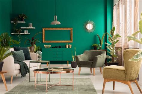 18 Ways To Add A Touch Of Emerald Green To Your Home Decor