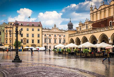25 Best Things To Do In Kraków Poland The Crazy Tourist