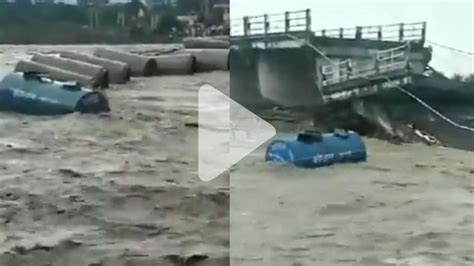 Captured On Cam Ferocious Floods Wash Away Dehradun Rishikesh Highway